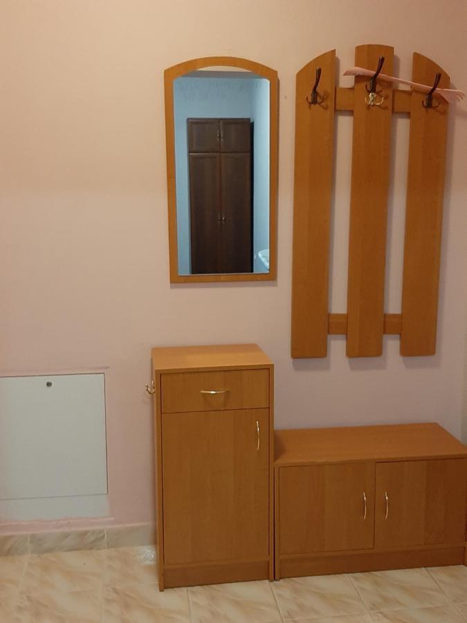 Apartment On Lermontova 35A Mukacheve Exterior foto