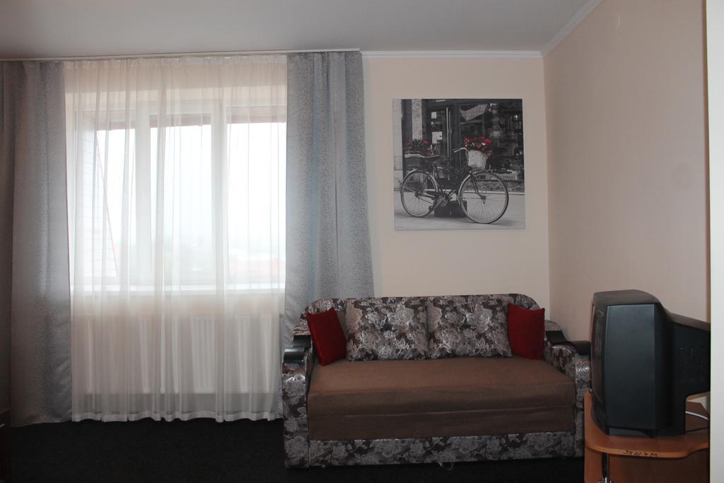 Apartment On Lermontova 35A Mukacheve Exterior foto